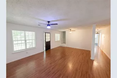 2860 Oxford Road, Atlanta, GA 30349 - Photo 3