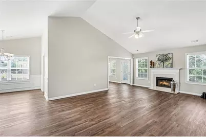 600 Nine Oaks Circle, Villa Rica, GA 30180 - Photo 9