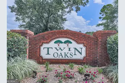 600 Nine Oaks Circle, Villa Rica, GA 30180 - Photo 1