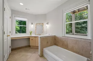 200 Glenlake Commons Dr, Decatur, GA 30030 - Photo 29