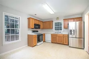 1560 Red Briar Way, Jonesboro, GA 30236 - Photo 3