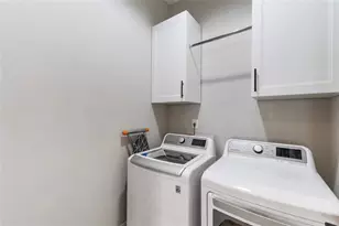 1909 Red Eagle Walk, Atlanta, GA 30318 - Photo 31