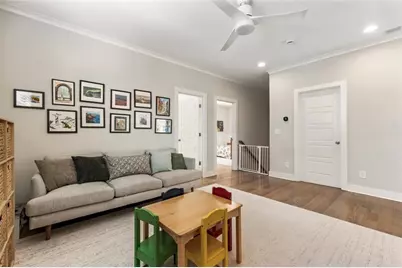 1909 Red Eagle Walk, Atlanta, GA 30318 - Photo 33