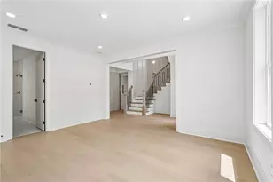 2275 Park Walke Dr, Alpharetta, GA 30009 - Photo 23