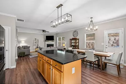 6407 Barker Station Walk, Sugar Hill, GA 30518 - Photo 17