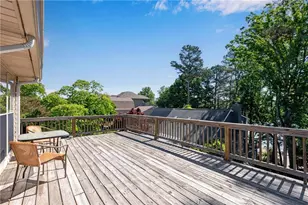 6381 Lakeview Dr, Buford, GA 30518 - Photo 21