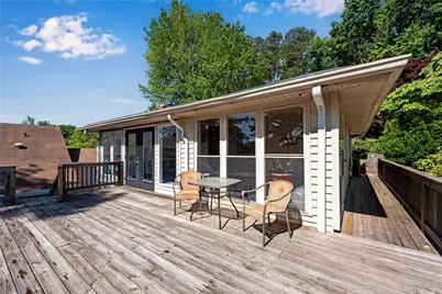 6381 Lakeview Drive, Buford, GA 30518 - Photo 25