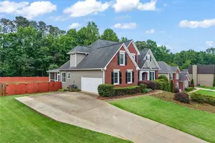 2123 Oak Falls Ln, Buford, GA 30519 - Photo 3