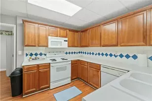 2123 Oak Falls Ln, Buford, GA 30519 - Photo 53