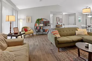 4763 White Oak Path, Stone Mountain, GA 30088 - Photo 5
