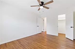 942 Hearthstone Dr, Stone Mountain, GA 30083 - Photo 37