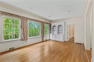 3231 Camp Branch Cir, Buford, GA 30519 - Photo 5