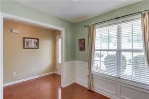 5614 Ashmoore Ct, Flowery Branch, GA 30542 - Photo 9