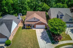 5614 Ashmoore Ct, Flowery Branch, GA 30542 - Photo 3