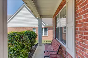5614 Ashmoore Ct, Flowery Branch, GA 30542 - Photo 5