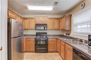 5614 Ashmoore Ct, Flowery Branch, GA 30542 - Photo 11