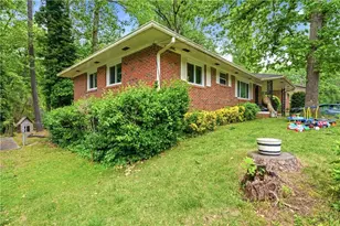 2811 Connally Dr SW, Atlanta, GA 30311 - Photo 7