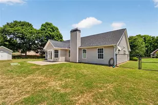 705 Annslee Ct, Loganville, GA 30052 - Photo 29