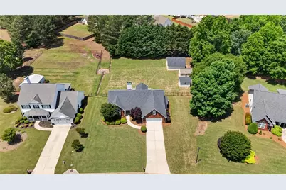 705 Annslee Court, Loganville, GA 30052 - Photo 5