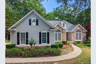 299 Heights Lane, Acworth, GA 30101 - Photo 1