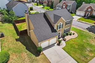 2372 Tallapoosa Dr, Duluth, GA 30097 - Photo 3
