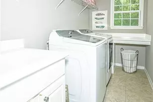 779 NE Avonley Creek Trace, Sugar Hill, GA 30518 - Photo 37