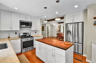 2884 Overwood Ln, Snellville, GA 30078 - Photo 11