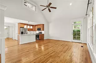 3402 Keswick Ct, Atlanta, GA 30341 - Photo 15