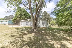 1597 Bennett Rd, Grayson, GA 30017 - Photo 33