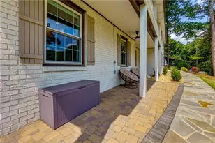 465 Nottingham Dr, Marietta, GA 30066 - Photo 3
