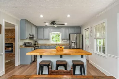 1301 Kensington Lane, Woodstock, GA 30188 - Photo 17