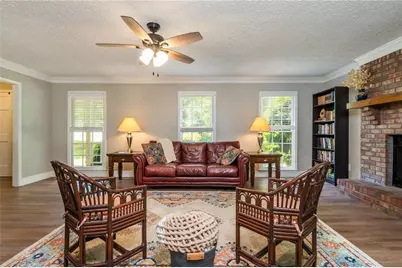 1301 Kensington Lane, Woodstock, GA 30188 - Photo 11