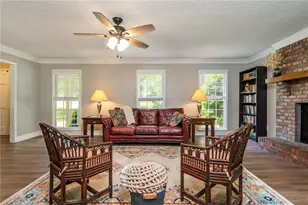 1301 Kensington Ln, Woodstock, GA 30188 - Photo 11