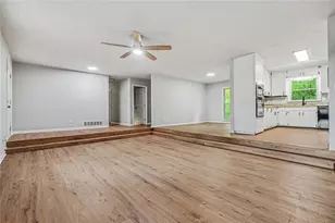 5865 Leah Ln, Powder Springs, GA 30127 - Photo 3