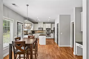 807 Kennedy Ct, Loganville, GA 30052 - Photo 33