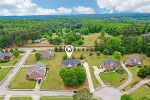 807 Kennedy Ct, Loganville, GA 30052 - Photo 15