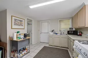 913 Old Noonday Sch House Rd, Marietta, GA 30066 - Photo 17