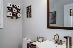 7601 The Lakes Dr, Fairburn, GA 30213 - Photo 5