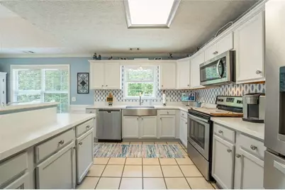 329 Tallassee Lane, Statham, GA 30666 - Photo 13