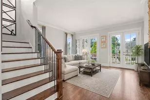 219 Dawson Dr N, Woodstock, GA 30188 - Photo 5