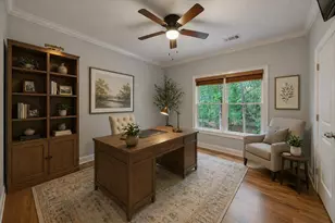 698 Royer Ct, Sandy Springs, GA 30342 - Photo 53