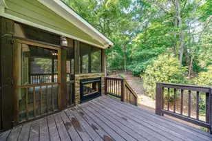 698 Royer Ct, Sandy Springs, GA 30342 - Photo 25