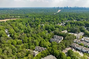 698 Royer Ct, Sandy Springs, GA 30342 - Photo 37