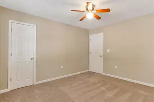 6488 Wellington Chase Ct, Lithonia, GA 30058 - Photo 15