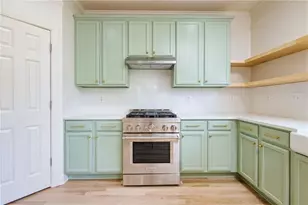 2251 Ewell Park Dr, Lawrenceville, GA 30043 - Photo 7