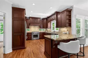 3664 Outlook Ct NE, Marietta, GA 30066 - Photo 11