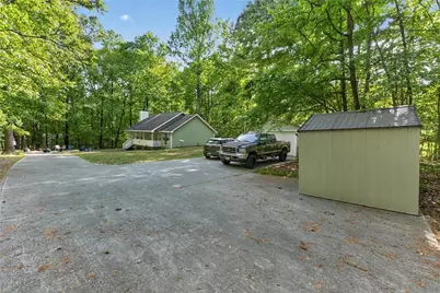 2298 Holly Court, Cumming, GA 30041 - Photo 33