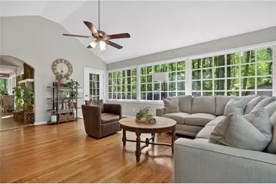 226 Watkins Glen Drive NE, Kennesaw, GA 30144 - Photo 13