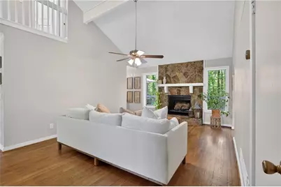 226 Watkins Glen Drive NE, Kennesaw, GA 30144 - Photo 3