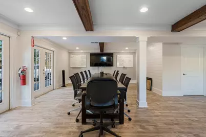 210 W Crossville Road, Roswell, GA 30075 - Photo 23